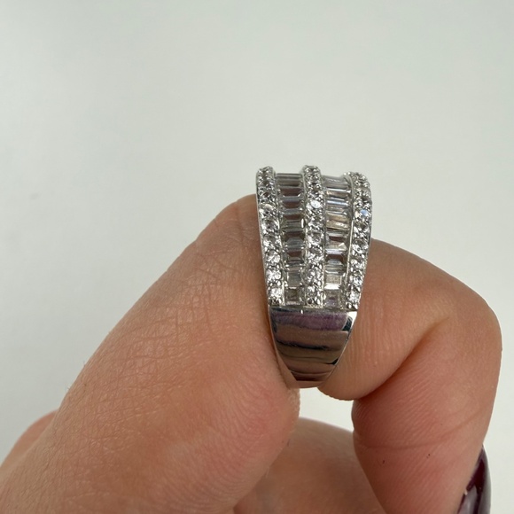 Sterling Silver Womens Cubic Zirconia Baguette Triple Row Ring (UNSURE OF BRAND) - Picture 4 of 6